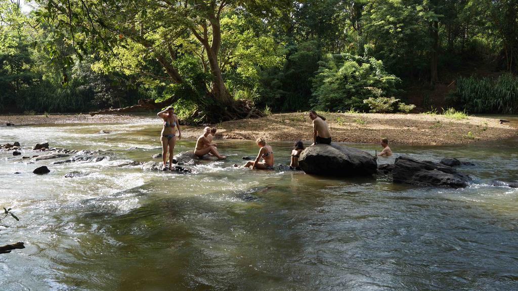 فندق Athgira River Camping - اوداوالاوي المظهر الخارجي الصورة